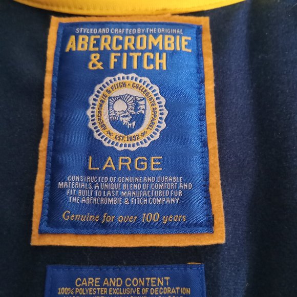 Abercrombie & Fitch - Picture 4 of 6